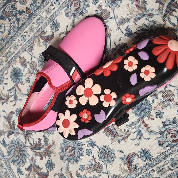 Prada Women's Bold Pink Sneakers - Picture 13 of 17